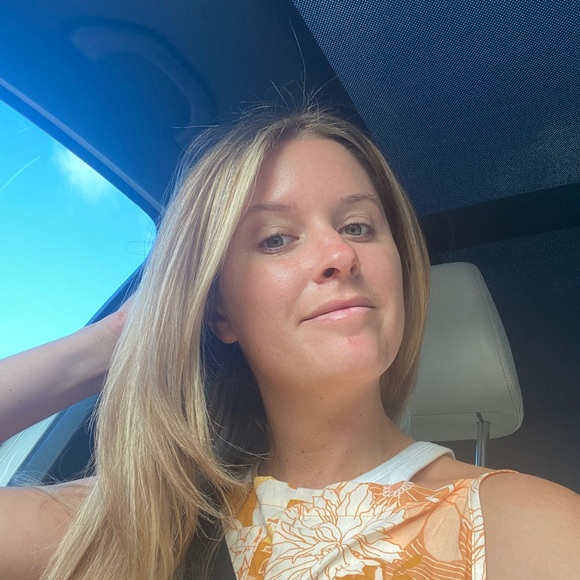 Meet your Posher, Kaelie - Picture 9 of 10